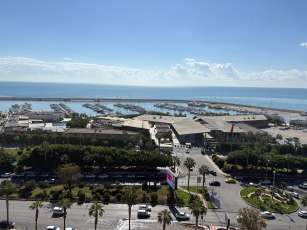 JOKER´DEN EŞSİZ DENİZ MANZARALI 4+1 KİRALIK DAİRE